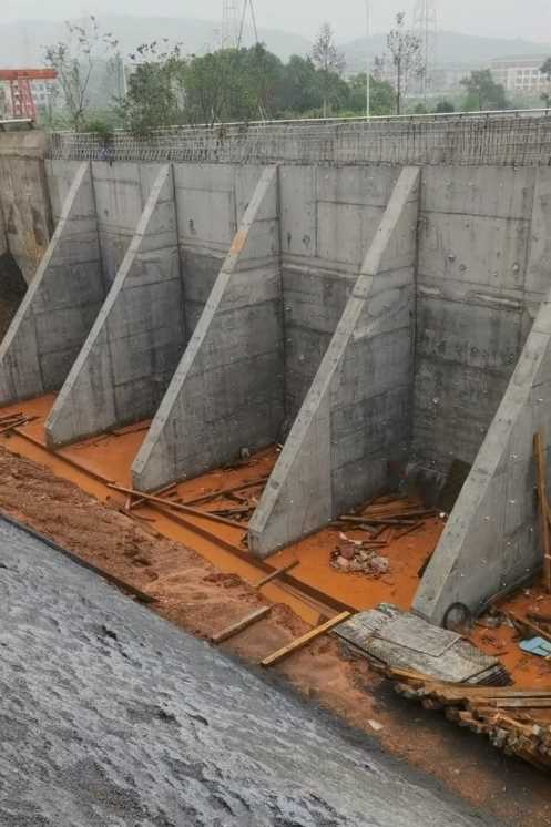 南阳卧龙区锚杆式挡土墙